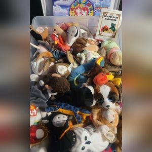 BEANIE BABIES SELLING MY WHOLE COLLECTION!